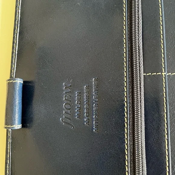 Filofax Malden - A5 Navy - Picture 4 of 7
